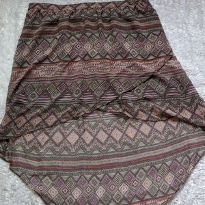 ♥️ American Eagle Outfitters High low skirt